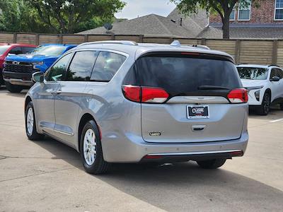 Used 2020 Chrysler Pacifica - photo 1