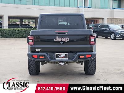 Used 2021 Jeep Gladiator - photo 1