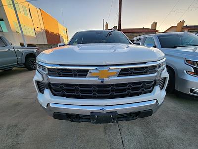 Used 2022 Chevrolet Silverado 1500 LT Crew Cab for sale #NZ570466 - photo 2