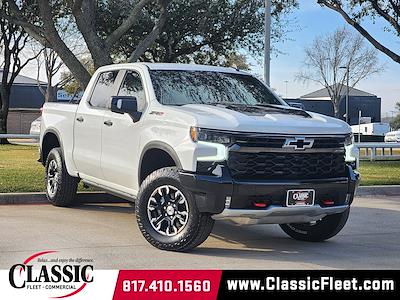 Used 2024 Chevrolet Silverado 1500 - photo 1