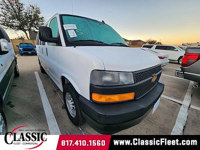 Used 2025 Chevrolet Express 3500 - photo 1