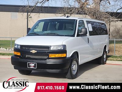 Used 2025 Chevrolet Express 3500 - photo 1