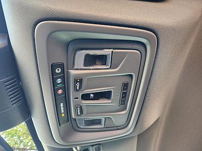 New 2025 Chevrolet Silverado 2500 LT Crew Cab 4x4 Pickup for sale #S1230594 - photo 2