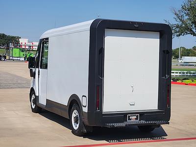 New 2025 Chevrolet BrightDrop 400 19' 10" BrightDrop 400 Step Van / Walk-in for sale #S9101784 - photo 2