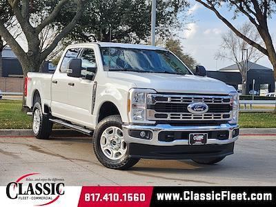 Used 2025 Ford F-250 - photo 1