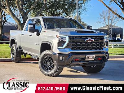 Used 2025 Chevrolet Silverado 2500 - photo 1