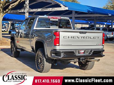 Used 2025 Chevrolet Silverado 2500 - photo 1