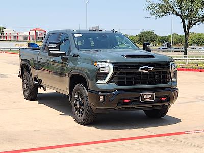 New 2025 Chevrolet Silverado 2500 LT Crew Cab 4x4 Pickup for sale #SF362319 - photo 1