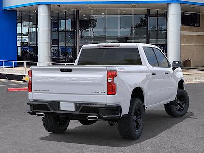 New 2025 Chevrolet Silverado 1500 Custom Crew Cab 4x4 Pickup for sale #SG359026 - photo 2