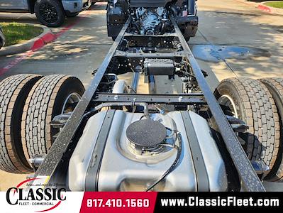 New 2025 Chevrolet LCF 4500 - photo 1
