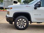 New 2026 Chevrolet Silverado 2500 Custom Crew Cab 4x4 Pickup for sale #TF107904 - photo 16