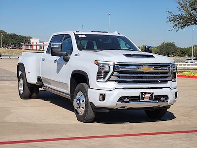 New 2026 Chevrolet Silverado 3500 High Country Crew Cab 4x4 Pickup for sale #TF137159 - photo 1
