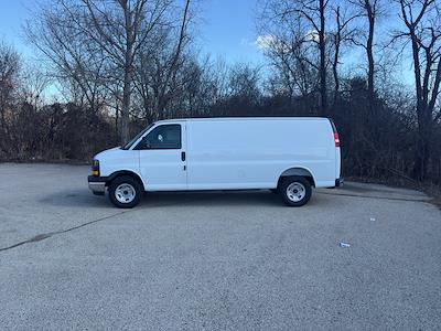 New 2026 Chevrolet Express 3500 - photo 1