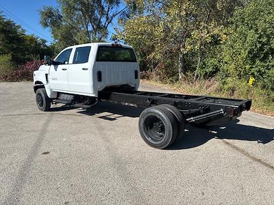 New 2024 Chevrolet Silverado 5500 Base Crew Cab 4x4 Cab Chassis for sale #26454T - photo 2
