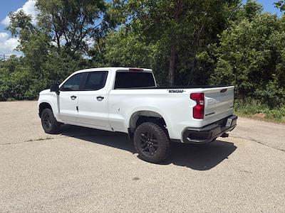 New 2025 Chevrolet Silverado 1500 Trail Boss Custom Crew Cab 4WD Pickup for sale #26853T - photo 2