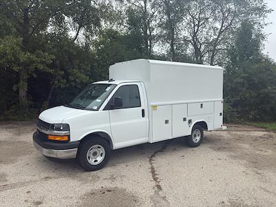 New 2025 Chevrolet Express 3500 - photo 1