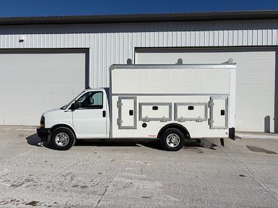 Used 2019 Chevrolet Express 3500 - photo 1