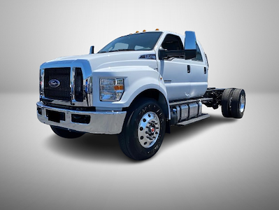 2025 Ford F-750 Crew Cab DRW 4x2 Cab Chassis for sale #XDF06228 - photo 1