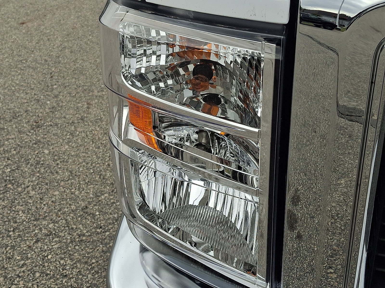 Used 2025 Ford E-350 - photo 10