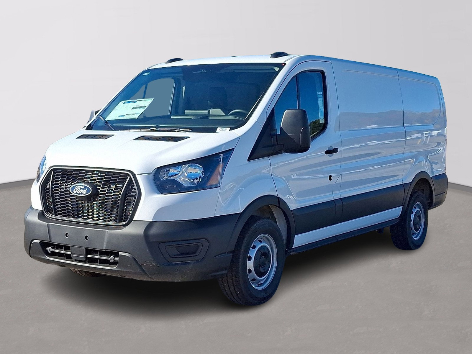 New 2026 Ford Transit 150 - photo 6