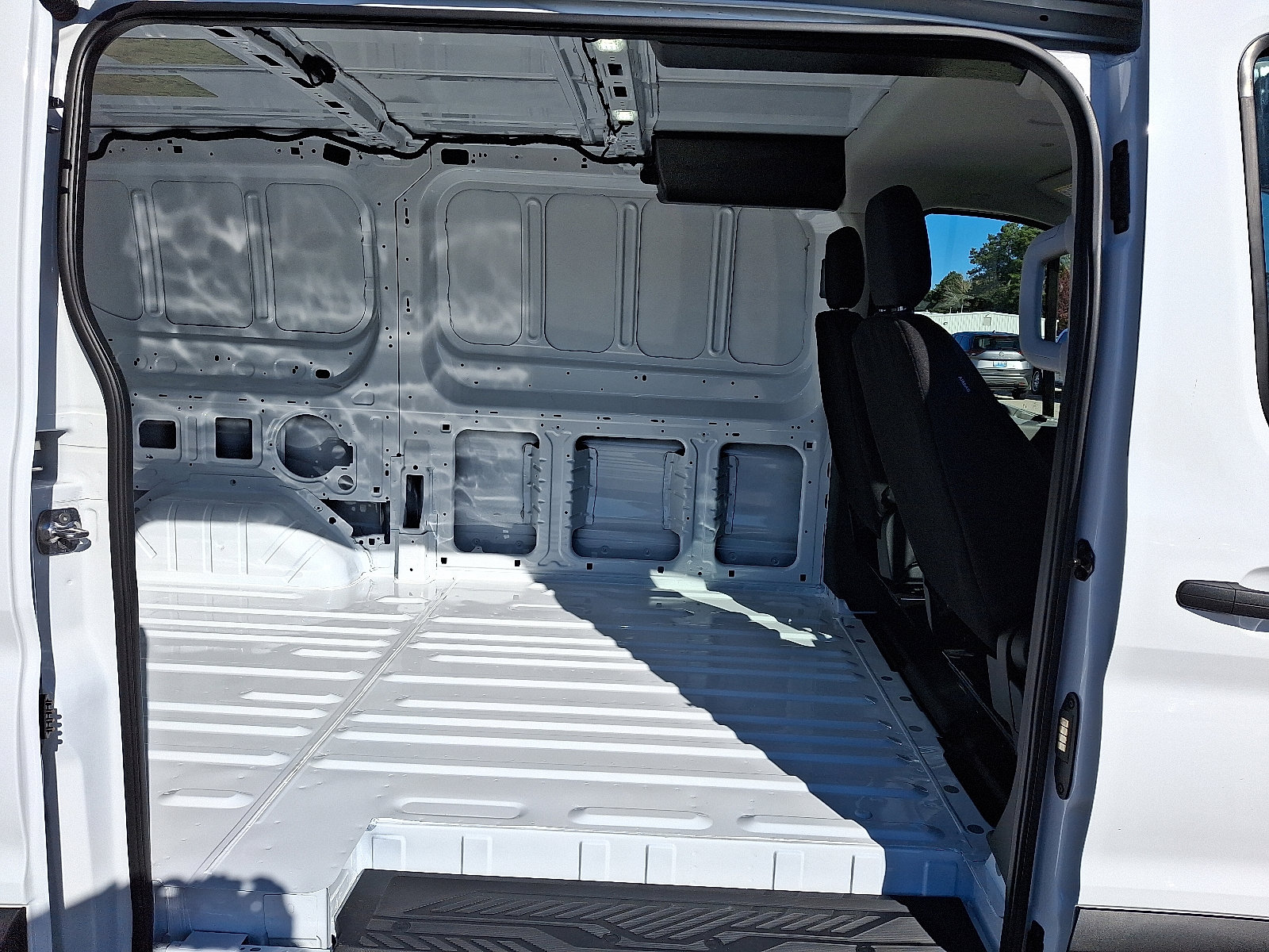 New 2026 Ford Transit 150 - photo 10