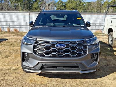 Used 2025 Ford Explorer - photo 1