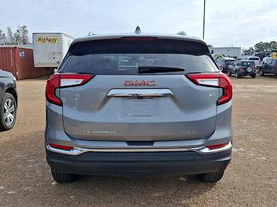 Used 2024 GMC Terrain SLT for sale #P9373 - photo 2