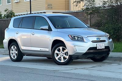 Used 2014 Toyota RAV4 Base for sale #18501T - photo 2
