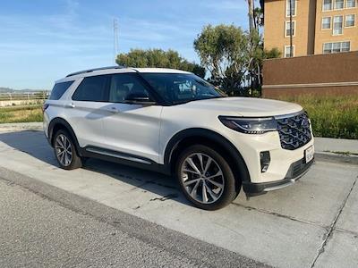 Used 2025 Ford Explorer - photo 1