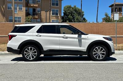 2025 Ford Explorer 4WD SUV for sale #18734 - photo 2