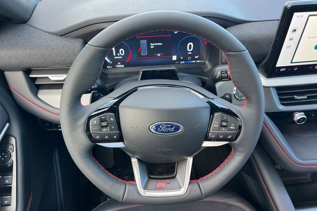 New 2026 Ford Explorer - photo 15