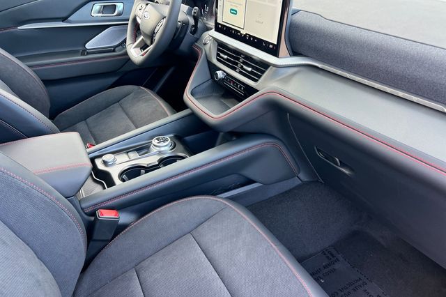 New 2026 Ford Explorer - photo 18
