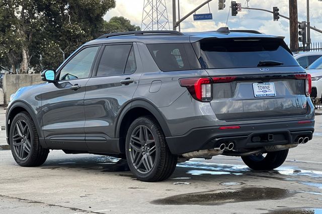 New 2026 Ford Explorer - photo 7