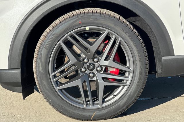 New 2026 Ford Explorer - photo 28