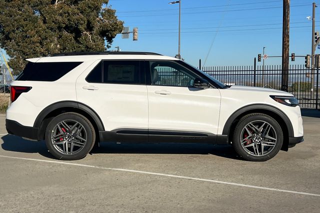 New 2026 Ford Explorer - photo 5