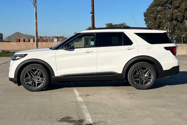 New 2026 Ford Explorer - photo 8