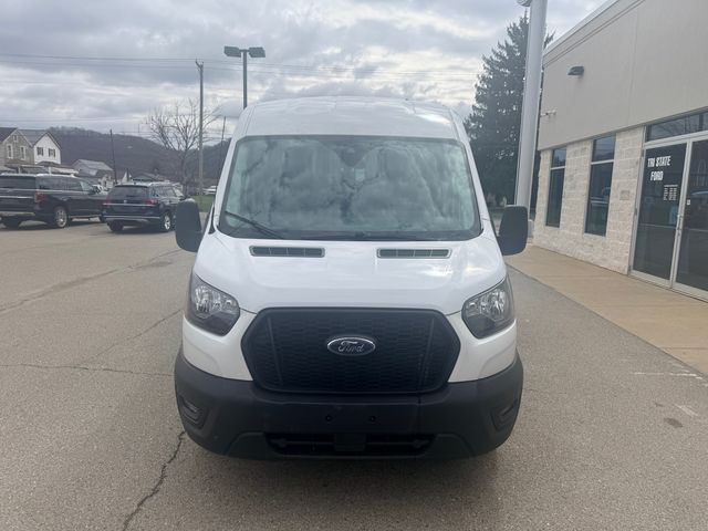 Used 2023 Ford Transit 250 - photo 2