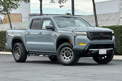 2023 Nissan Frontier Crew Cab RWD Pickup for sale #00B50783 - photo 2