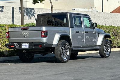 2020 Jeep Gladiator Crew Cab 4WD Pickup for sale #00A50537 - photo 2