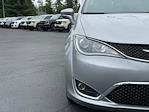 Used 2017 Chrysler Pacifica Touring L Minivan for sale #2250379 - photo 8