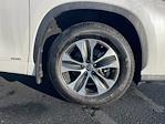 Used 2022 Toyota Highlander XLE for sale #2250517 - photo 11