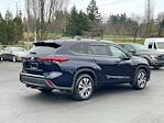 Used 2020 Toyota Highlander XLE for sale #2250592 - photo 2