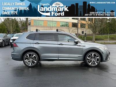 Used 2022 Volkswagen Tiguan - photo 1