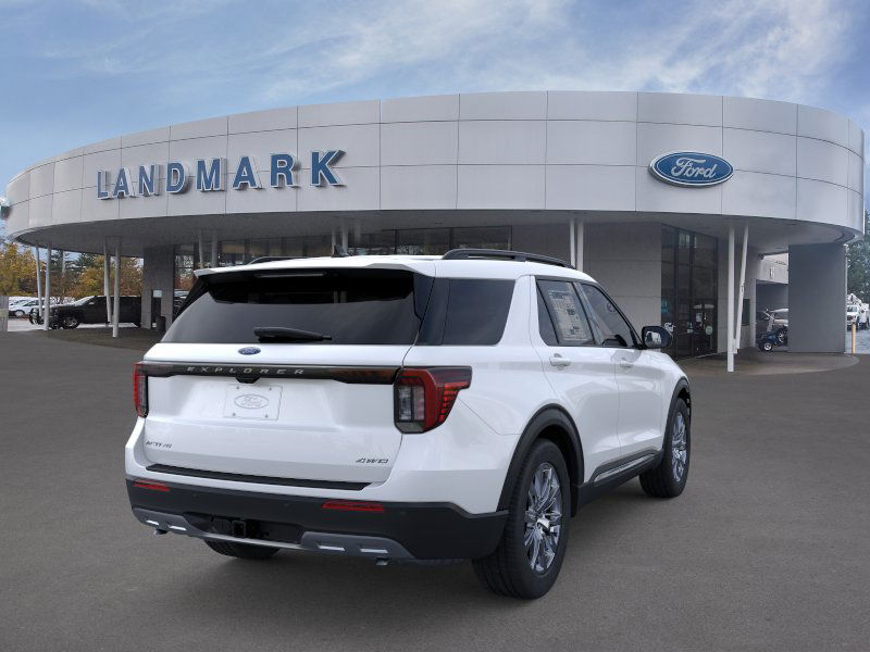 New 2025 Ford Explorer - photo 10