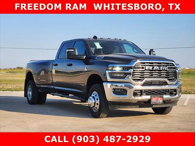 New 2026 Ram 3500 Tradesman Crew Cab 4x4 DRW Pickup for sale #TG151385WB - photo 2