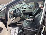 2017 Chrysler Pacifica FWD Minivan for sale #JC66628B - photo 9