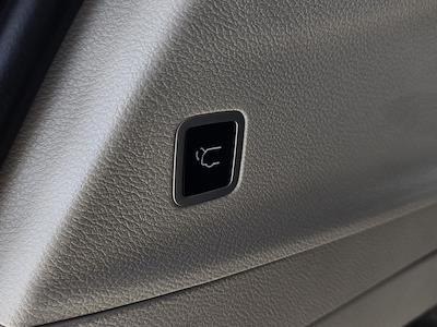 Used 2024 Chrysler Pacifica - photo 1