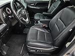 2015 Toyota Sienna FWD Minivan for sale #2652050A - photo 26