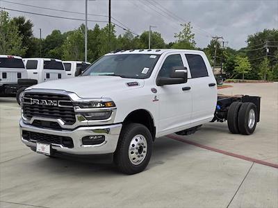 New 2025 Ram 3500 Tradesman Crew Cab 4x4 60 CA Cab Chassis for sale #2529324 - photo 1