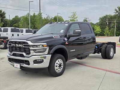 New 2025 Ram 3500 Big Horn Crew Cab 4x4 60 CA Cab Chassis for sale #2529349 - photo 1